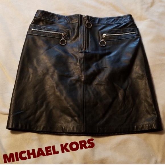 MICHAEL Michael Kors Dresses & Skirts - MIchael Kors Leather skirt